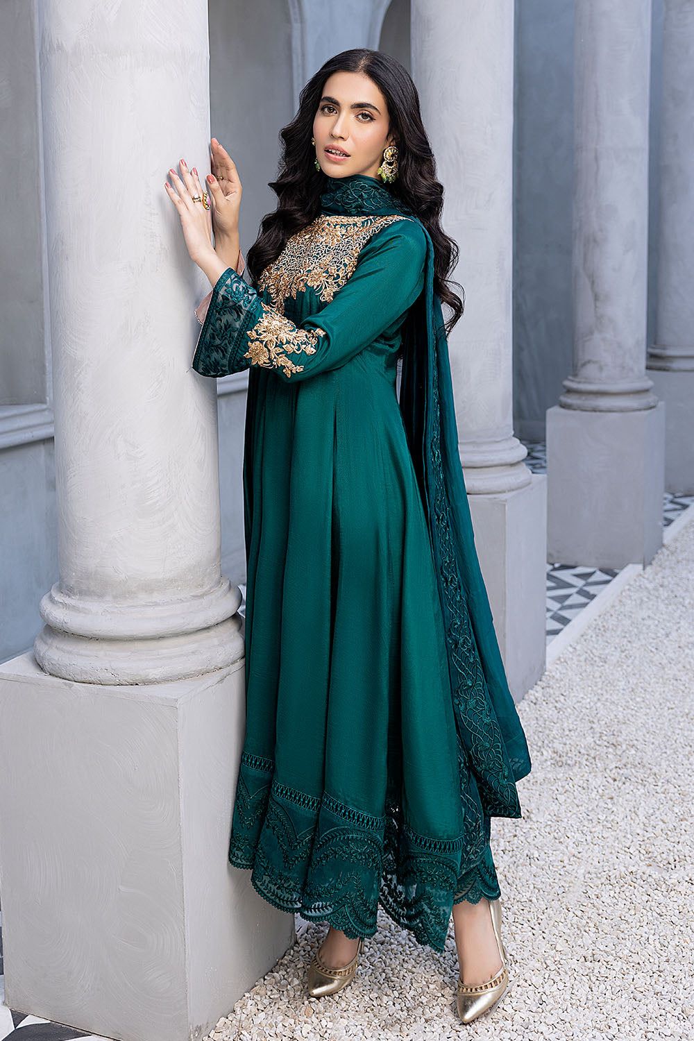 Ornate Dreams - House Of Hania