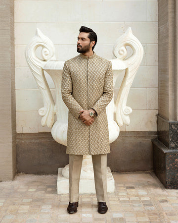 Faiza Saqlain Baseem – Embroidered Raw Silk Kurta (3-Piece) - House Of Hania