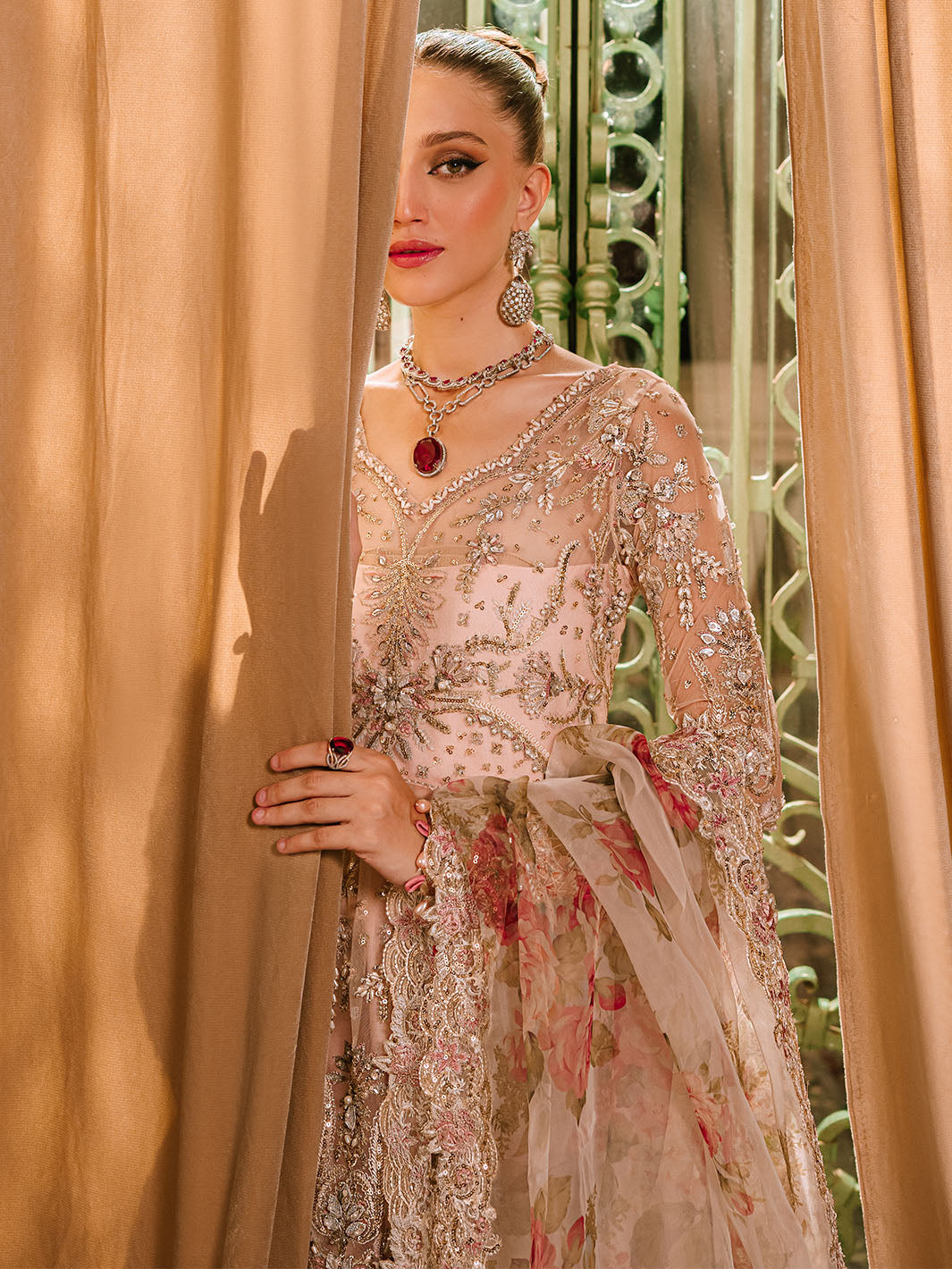 Parishay | Cindrella Luxury Formals | BREVOLA - House Of Hania