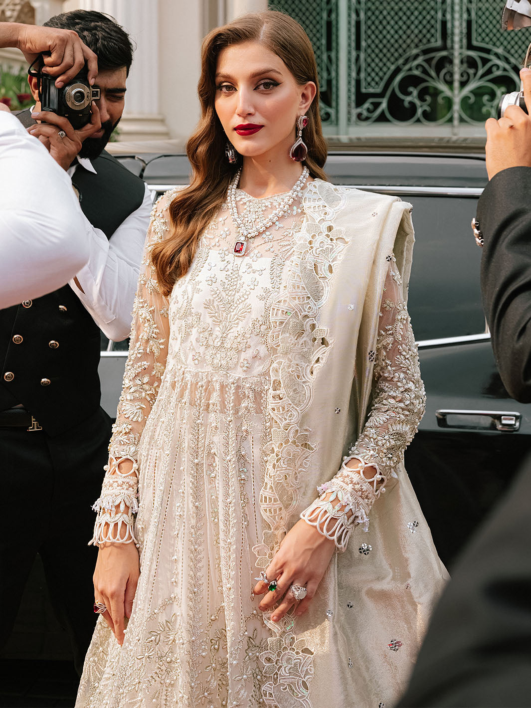 Parishay | Cindrella Luxury Formals | OASIS - House Of Hania
