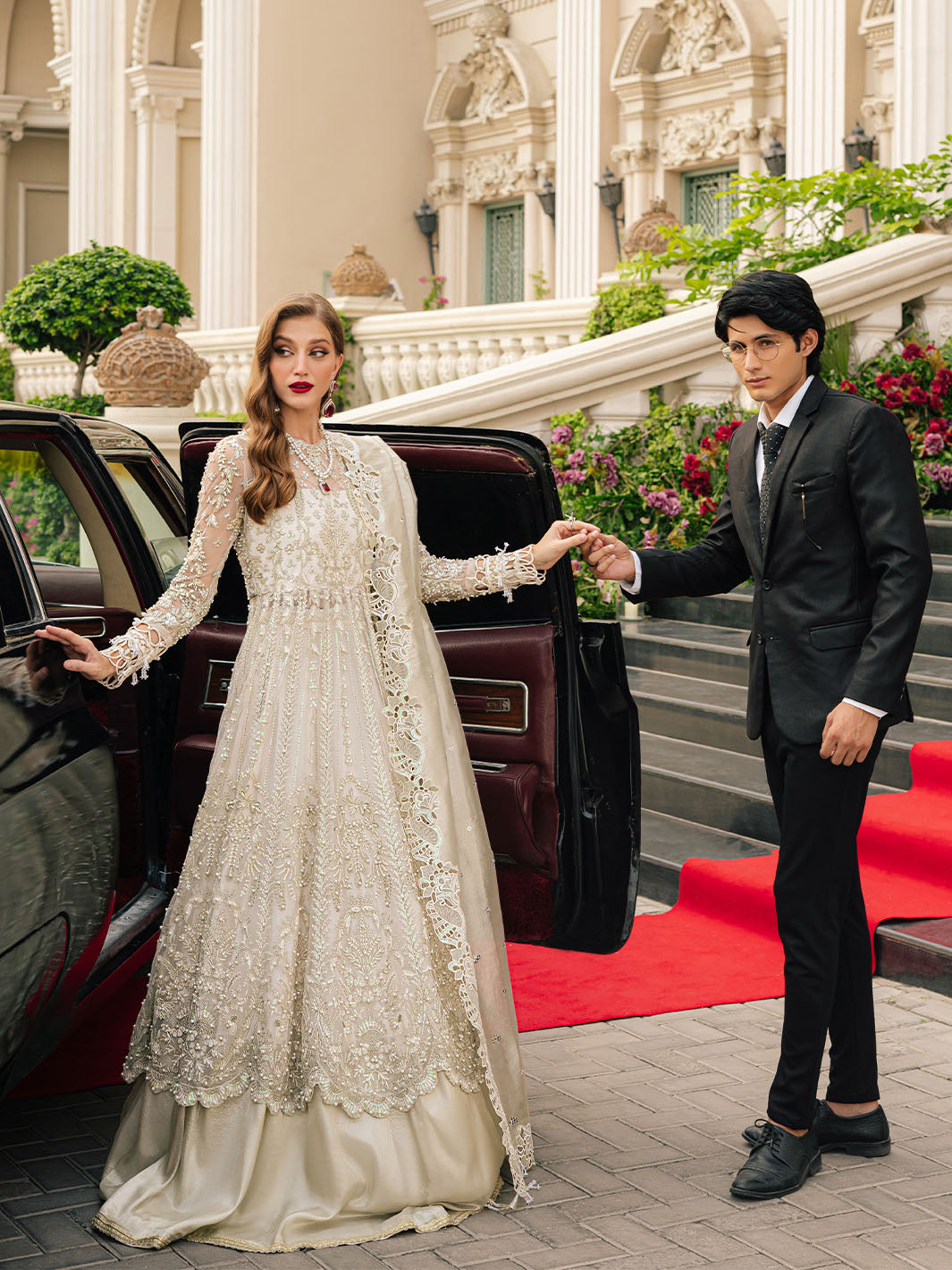 Parishay | Cindrella Luxury Formals | OASIS - House Of Hania