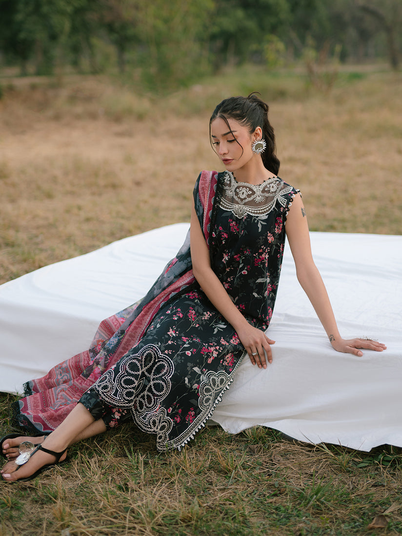 Parishay | Ivy Bloom Luxury Lawn | IVY-08 - House Of Hania