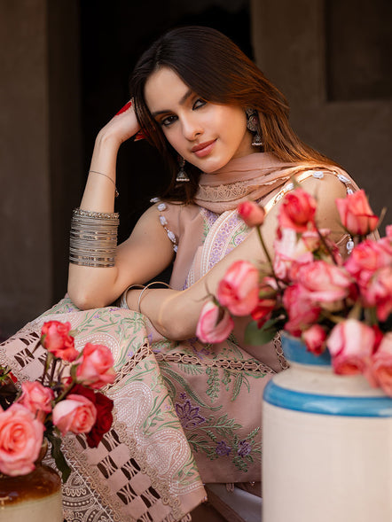 Parishay | Mastani Luxury Lawn 25 | MA - 08 - House Of Hania