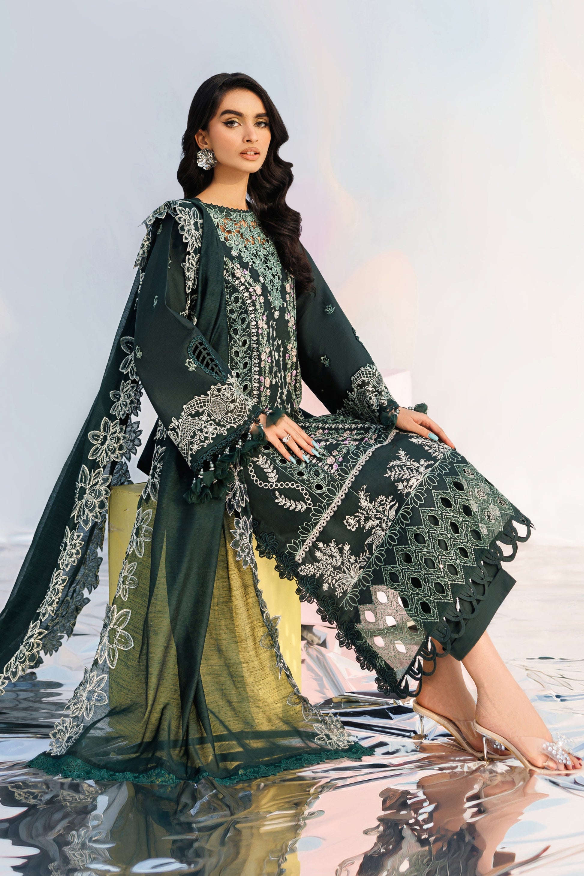Parishay | Shangrila Lawn Vol 2 | ANG-14 | 3 PC LAWN - House Of Hania