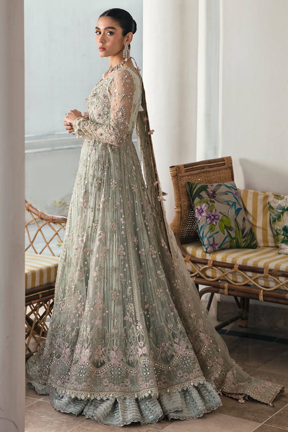 Petulla - House Of Hania