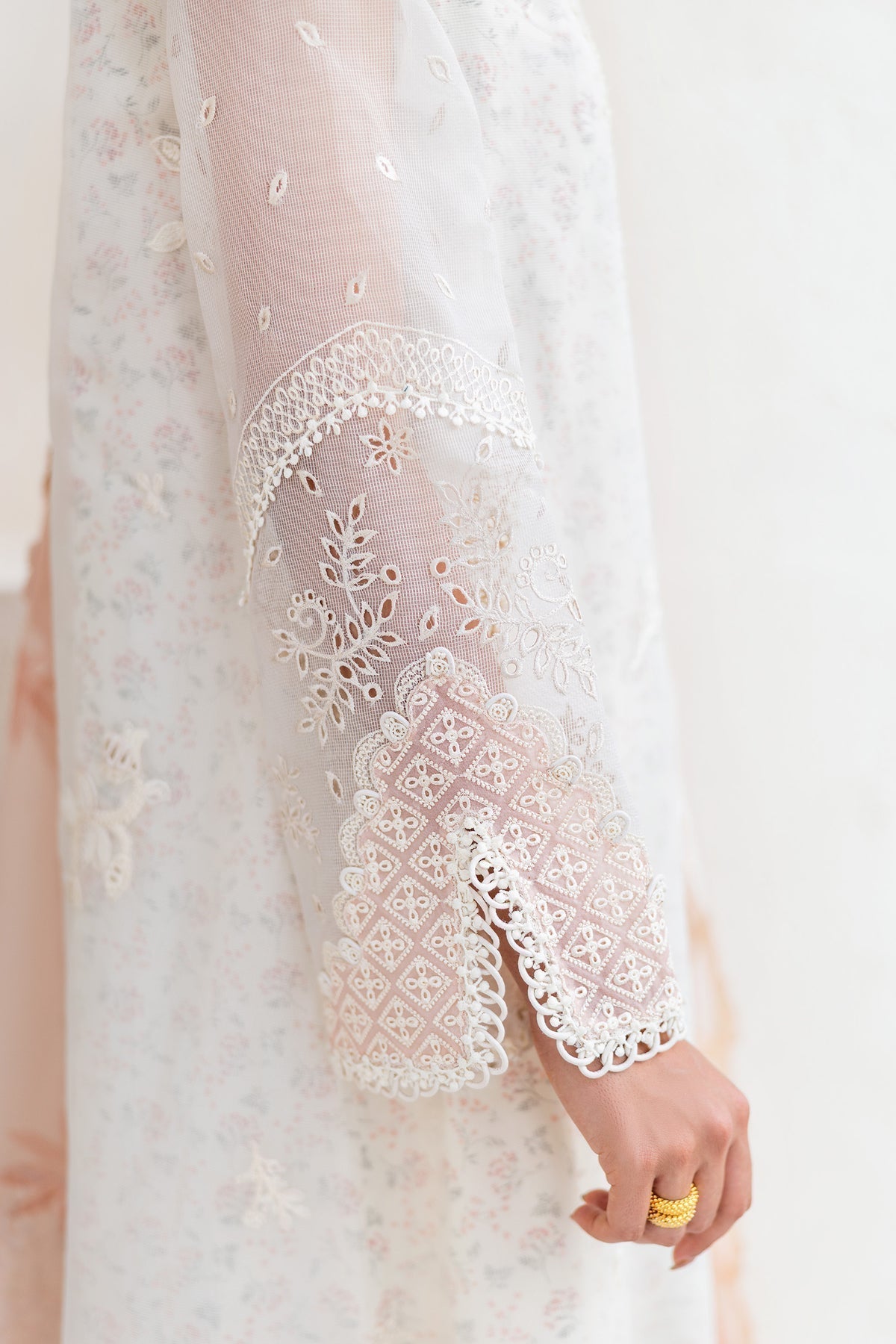 Qalamkar | Casual Pret 26 | PA-05 VEIL - House Of Hania