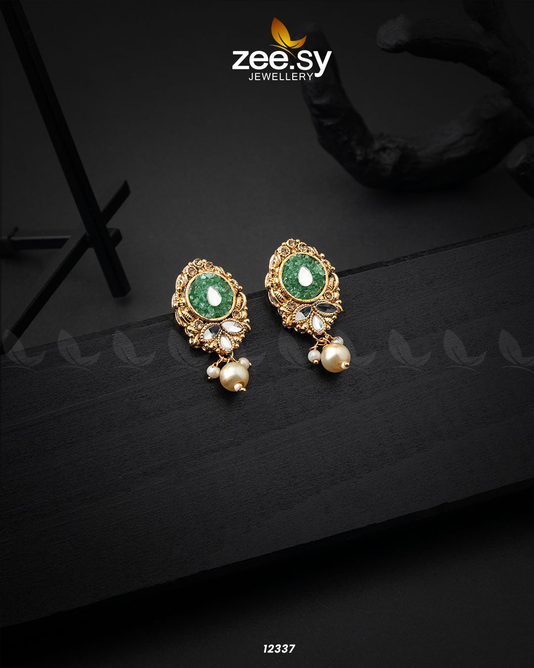 Quartz Earrings - House Of Hania