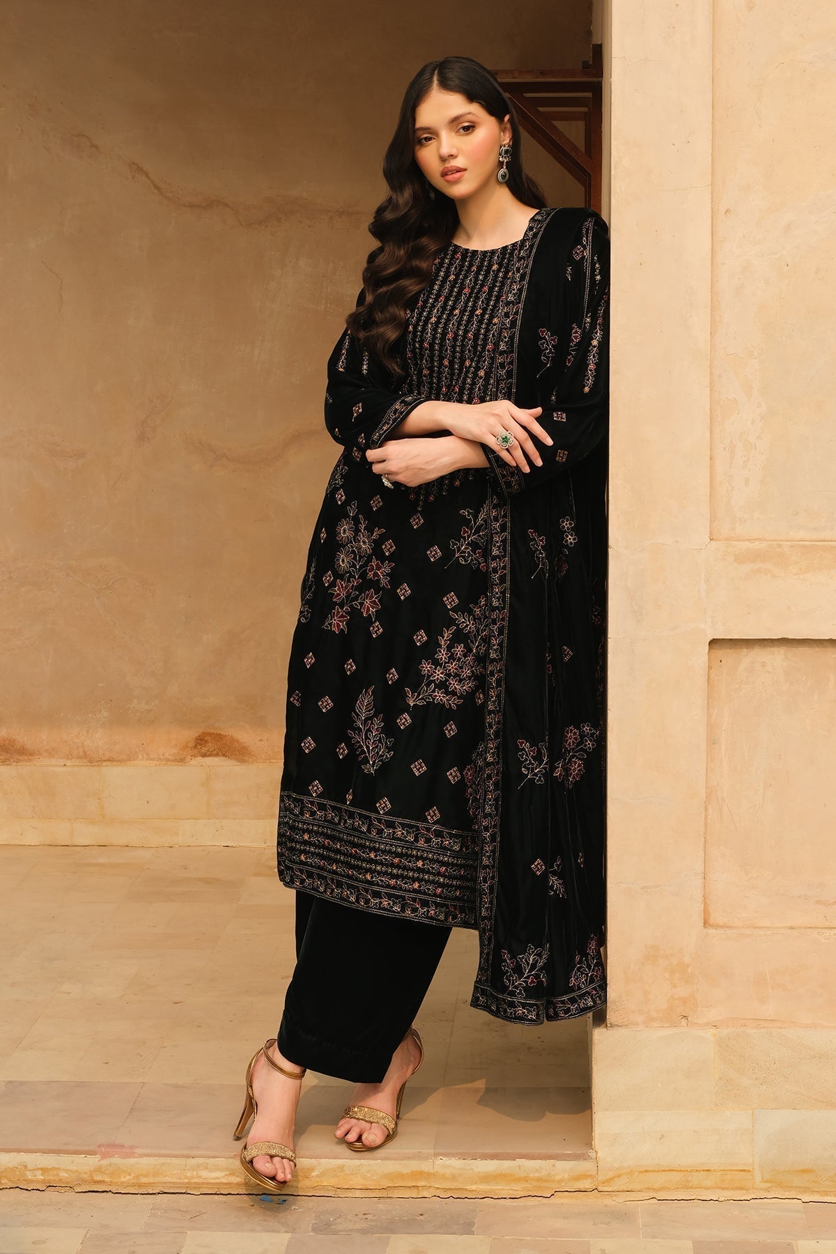 Raeesa Premium | Bareeza Velvet | VL - 112 - House Of Hania