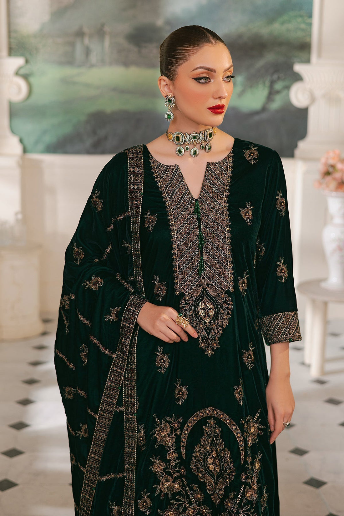 Raeesa Premium | Bareeza Velvet | VL-92 - House Of Hania