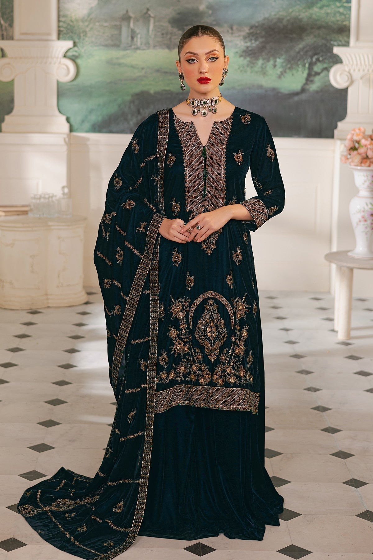 Raeesa Premium | Bareeza Velvet | VL-92 - House Of Hania
