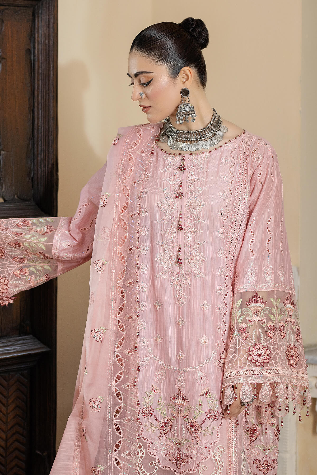 Raeesa Premium | Kimora Lawn Collection |  Kimora | HL-17 Irsa - House Of Hania
