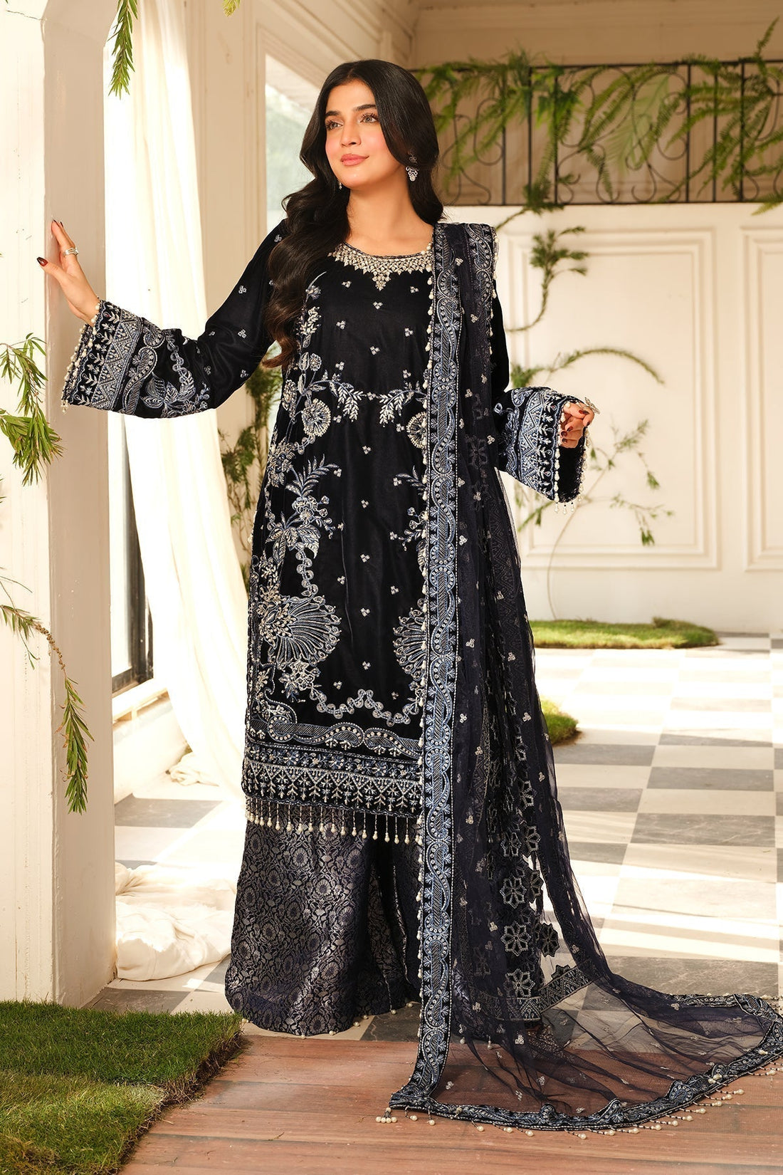 Raeesa Premium | Sheen Luxury Velvet | Nura - House Of Hania