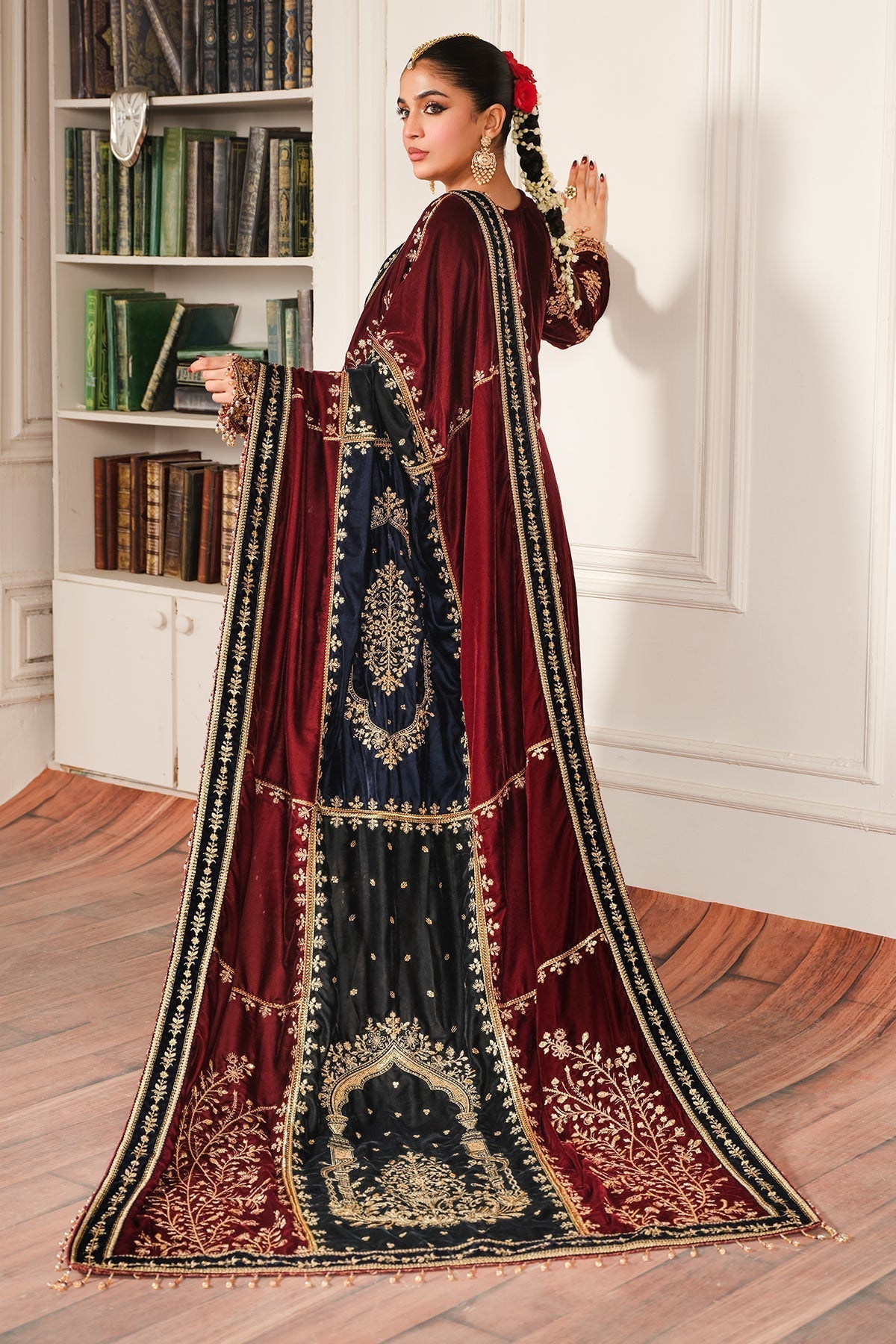 Raeesa Premium | Sheen Luxury Velvet | Sitara - House Of Hania