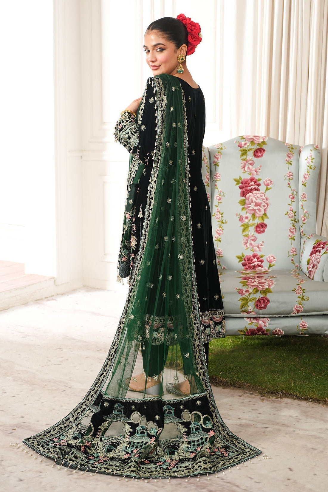 Raeesa Premium | Sheen Luxury Velvet | Talia - House Of Hania