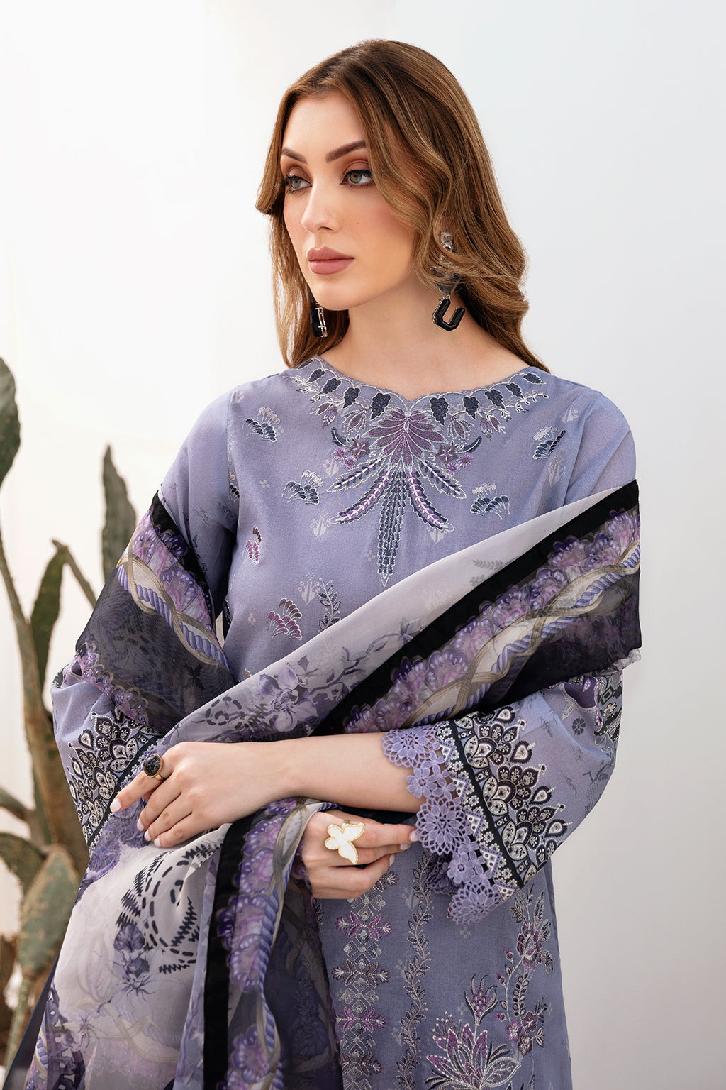 Ramsha | Ghazal Lawn 24 | G-202 - House Of Hania