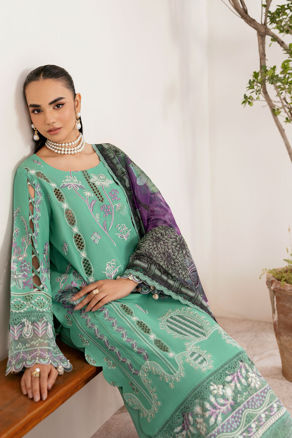 Ramsha | Ghazal Luxury Lawn | G-404 - House Of Hania
