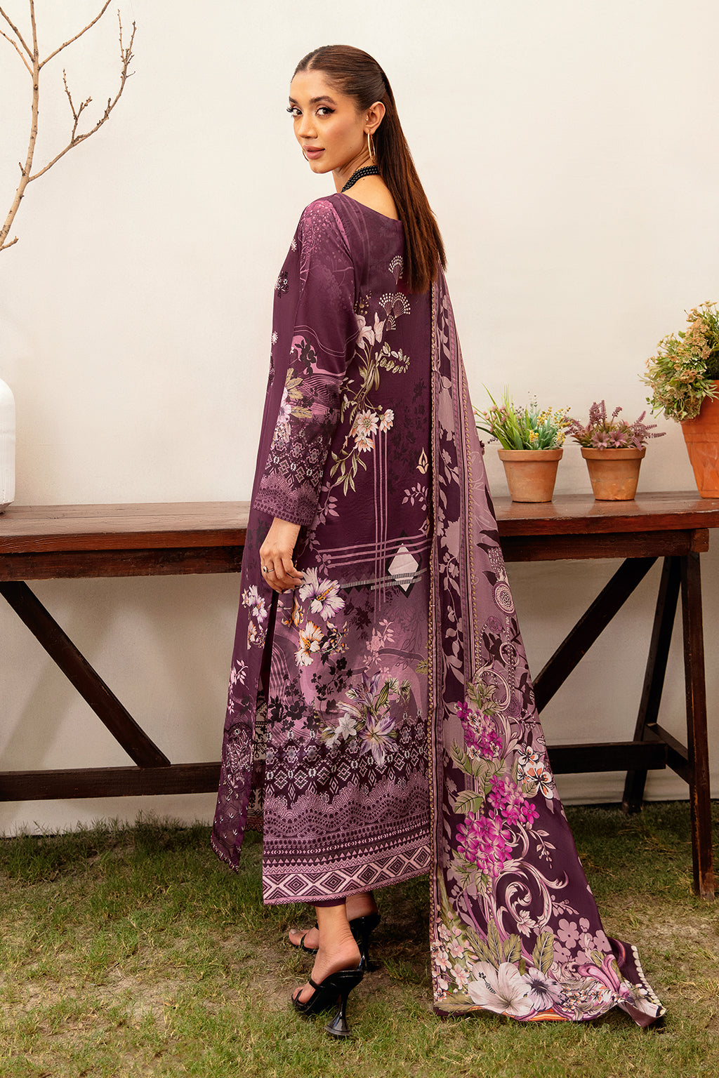 Ramsha | Luxury Lawn 24 | L-1201 - House Of Hania