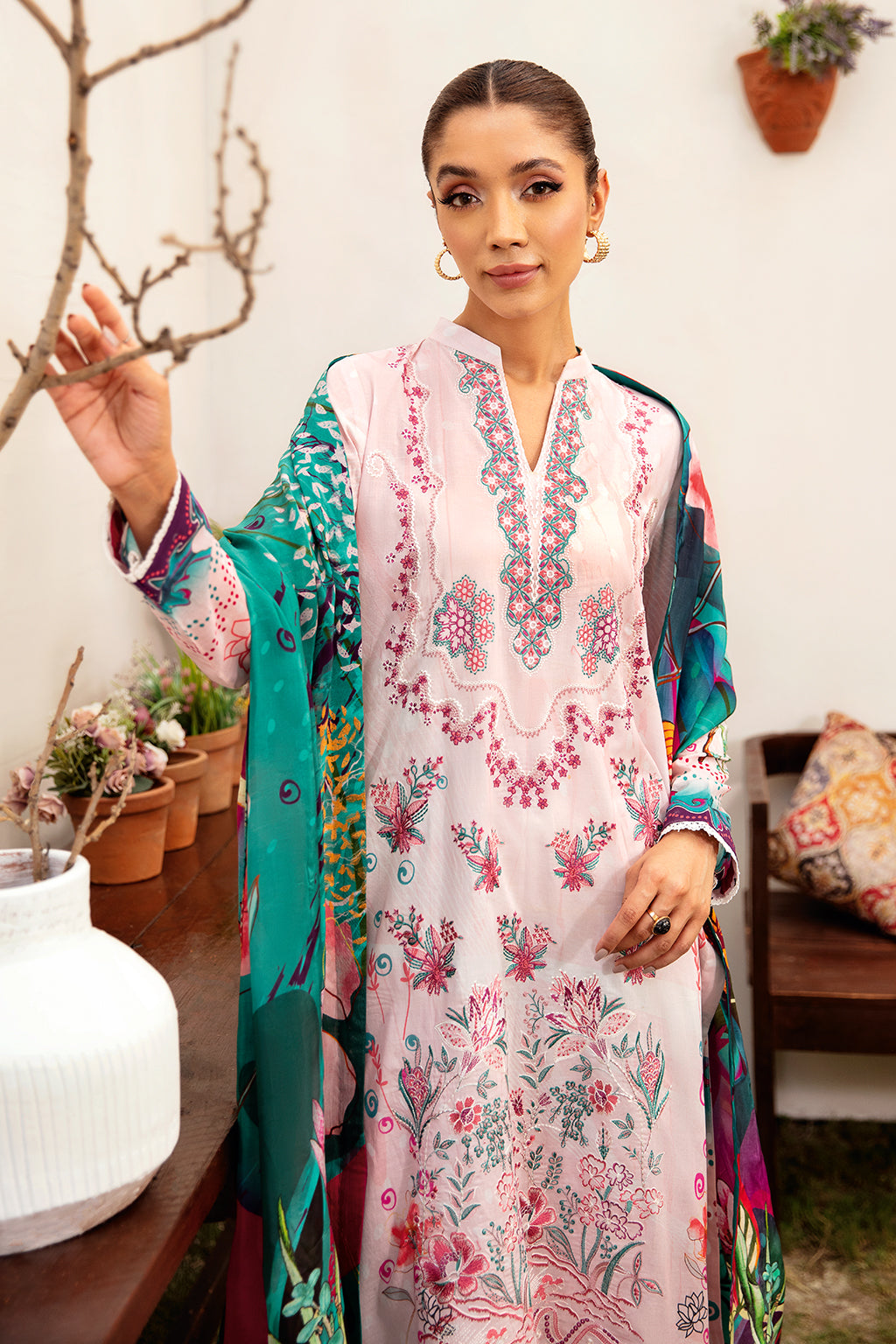 Ramsha | Luxury Lawn 24 | L-1204 - House Of Hania