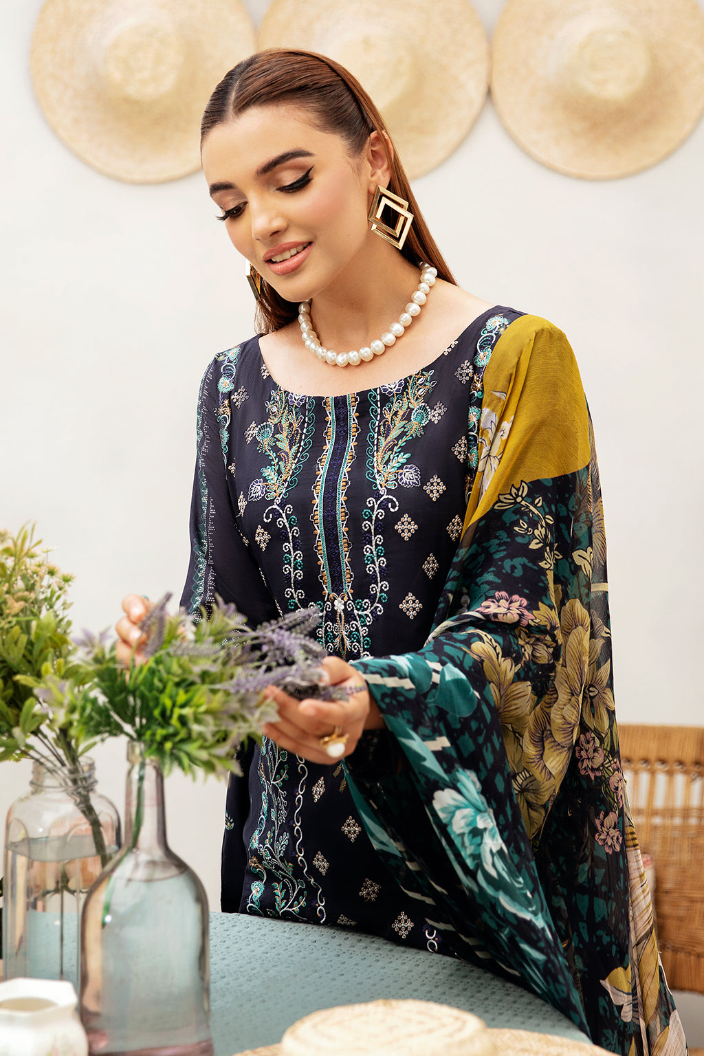 Ramsha | Luxury Lawn 24 | L-1207 - House Of Hania