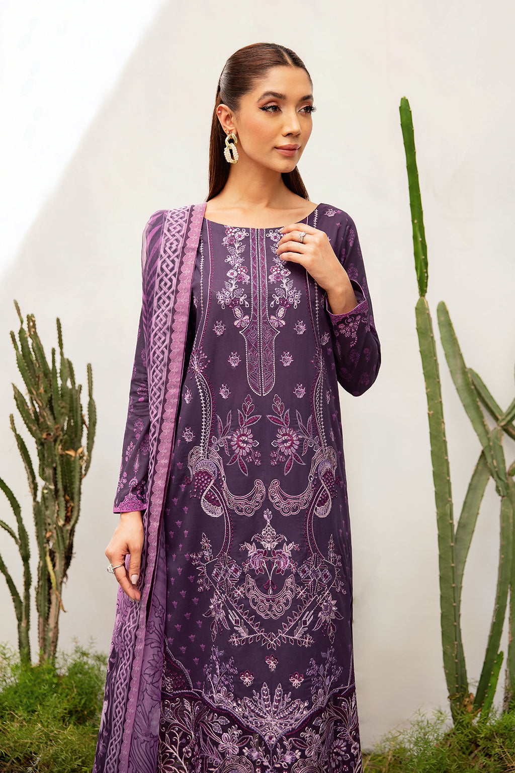 Ramsha | Luxury Lawn 24 | L-1209 - House Of Hania