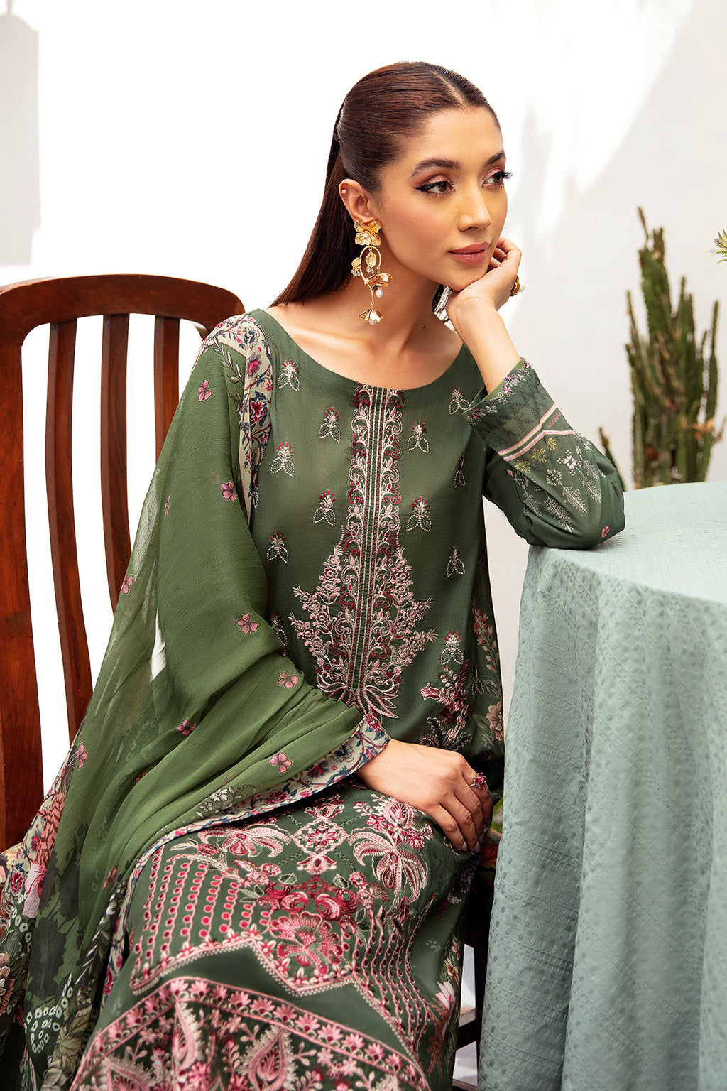 Ramsha | Luxury Lawn 24 | L-1210 - House Of Hania