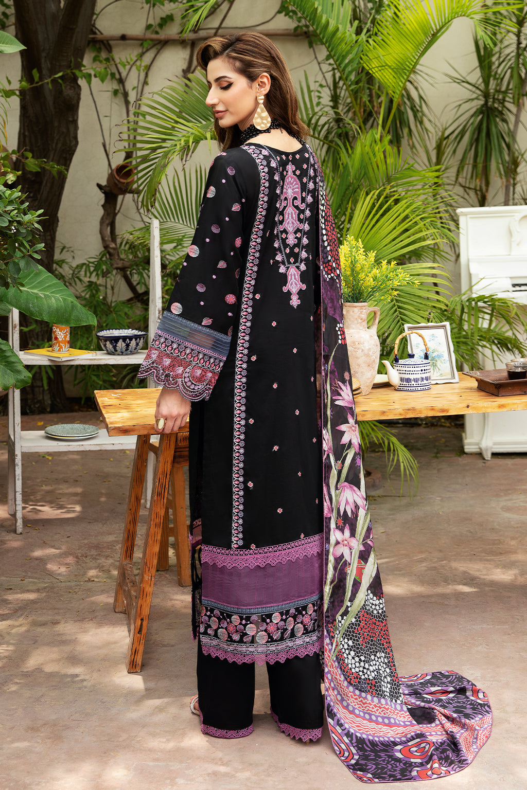 Ramsha | Luxury Lawn 24 | Y-806 - House Of Hania
