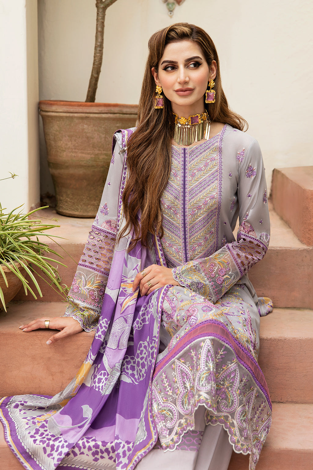 Ramsha | Luxury Lawn 24 | Y-809 - House Of Hania