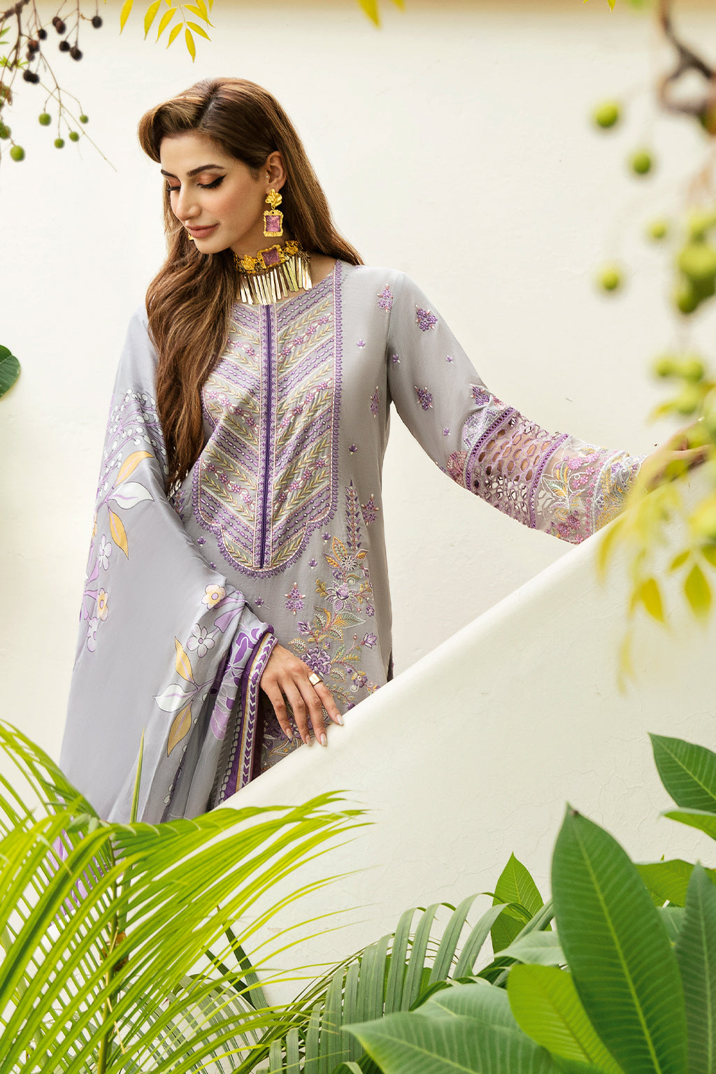 Ramsha | Luxury Lawn 24 | Y-809 - House Of Hania