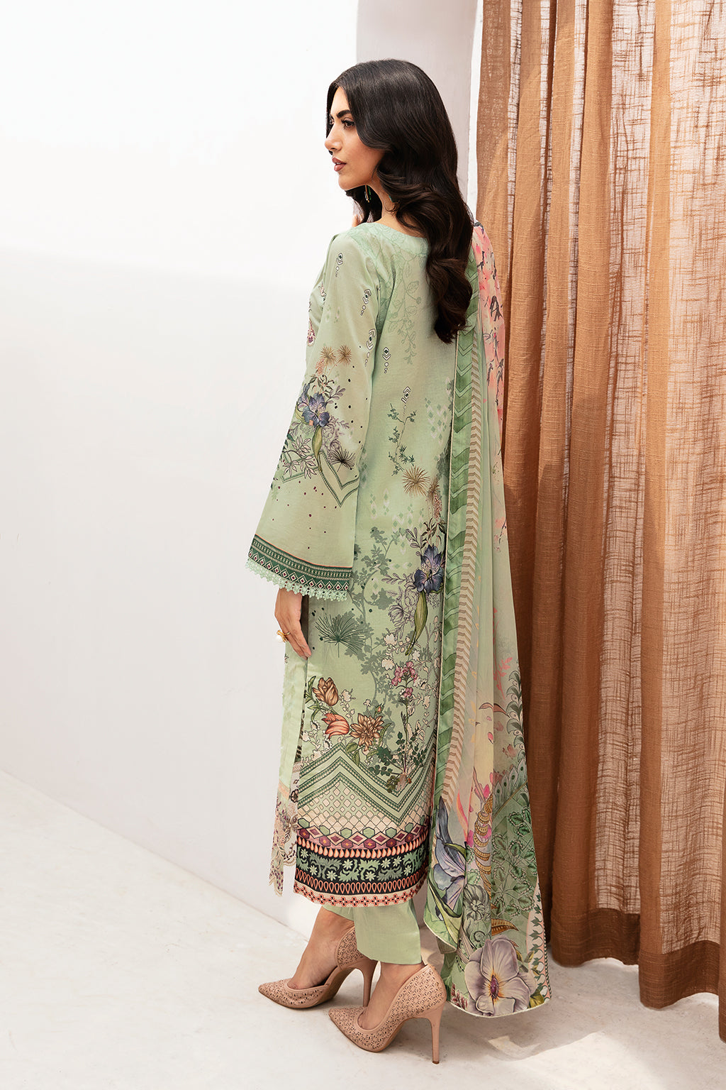 Ramsha | Mashaal Luxury Lawn | L-1101 - House Of Hania