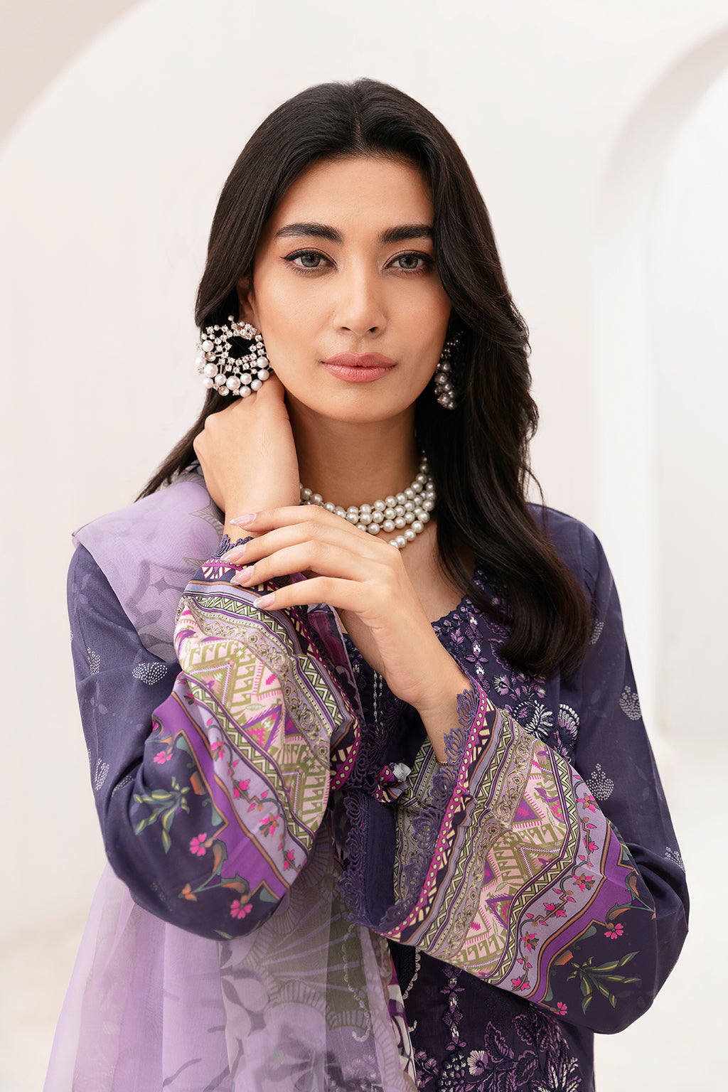 Ramsha | Mashaal Luxury Lawn | L-1105 - House Of Hania