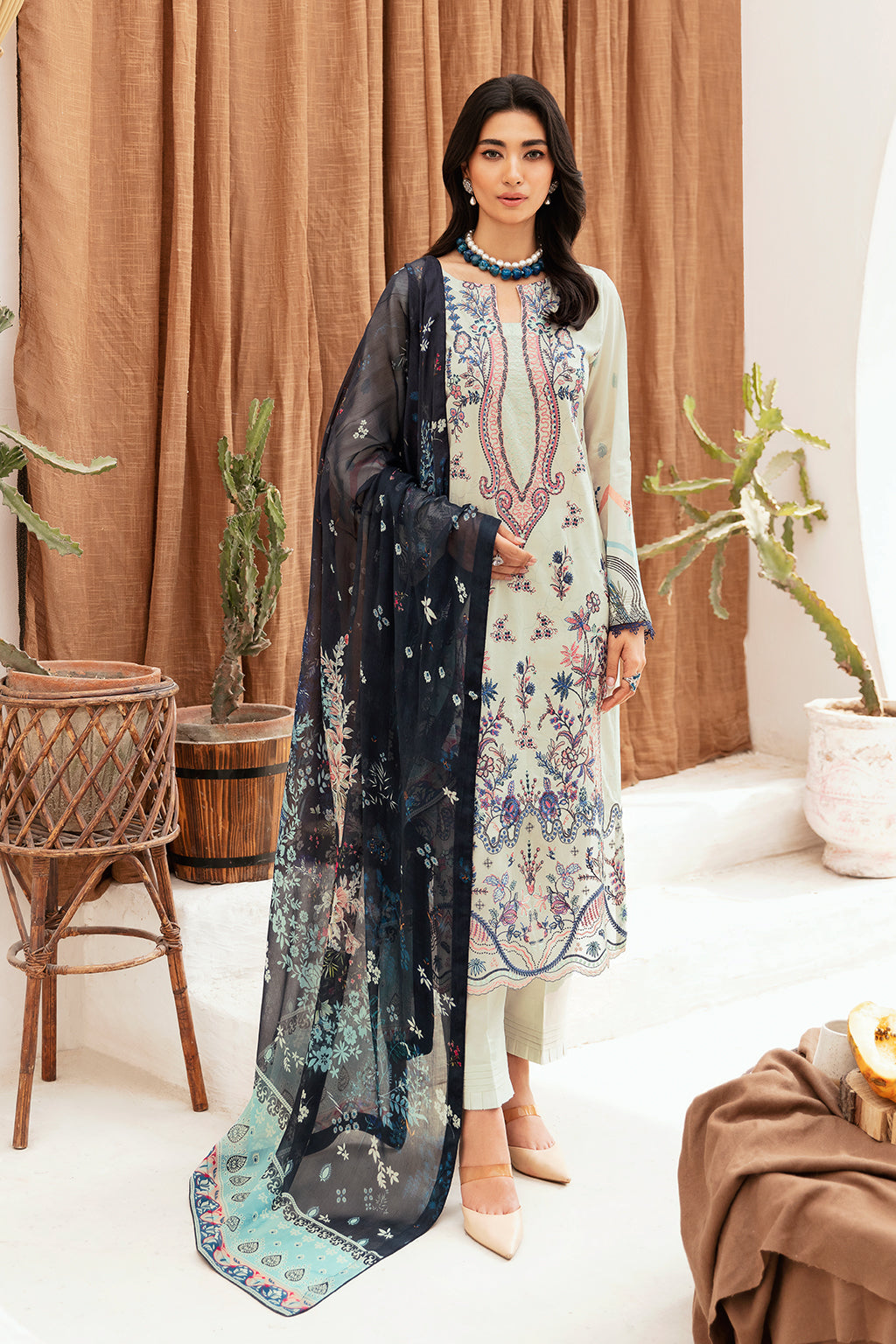 Ramsha | Mashaal Luxury Lawn | L-1107 - House Of Hania