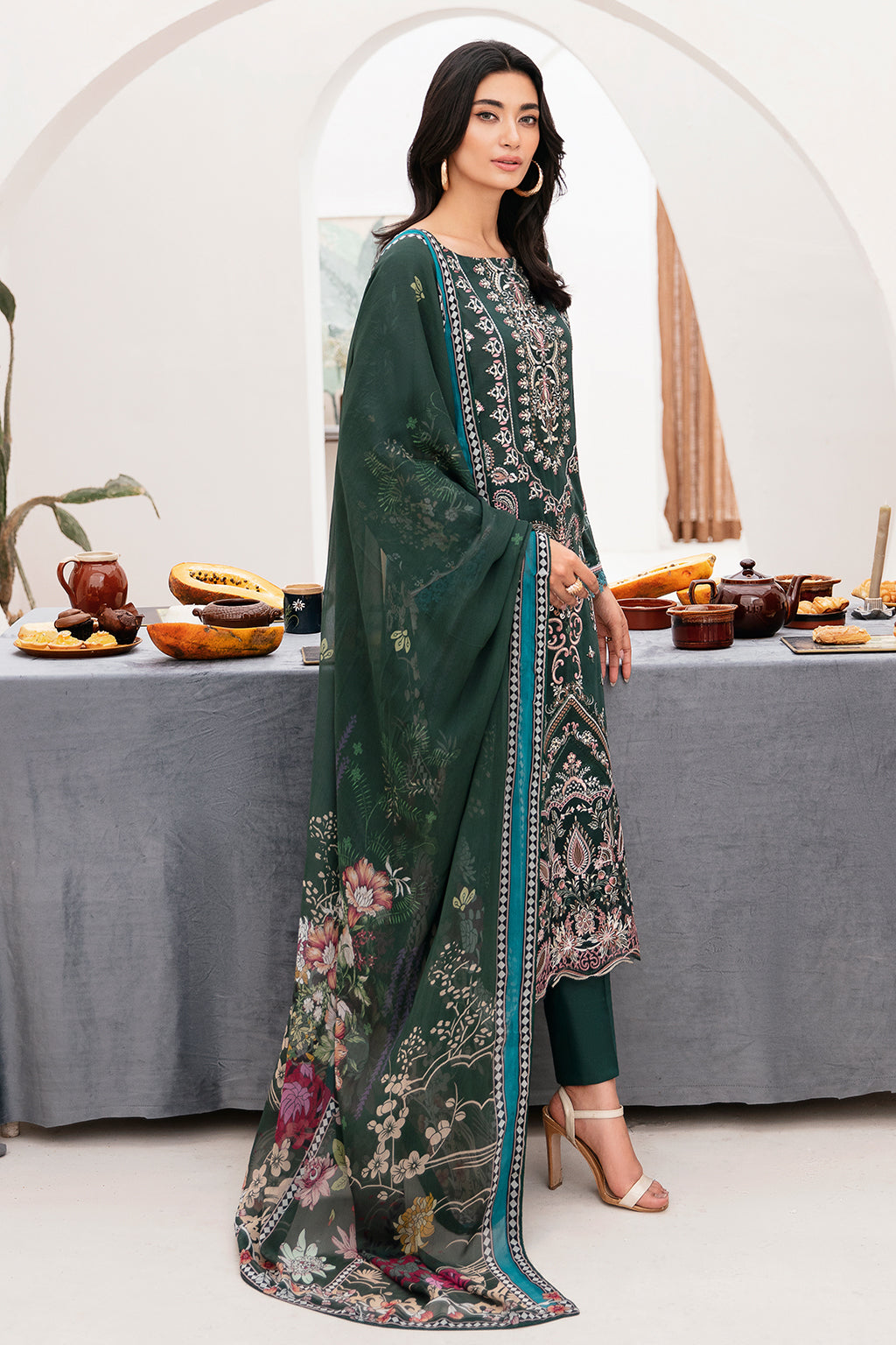 Ramsha | Mashaal Luxury Lawn | L-1109 - House Of Hania
