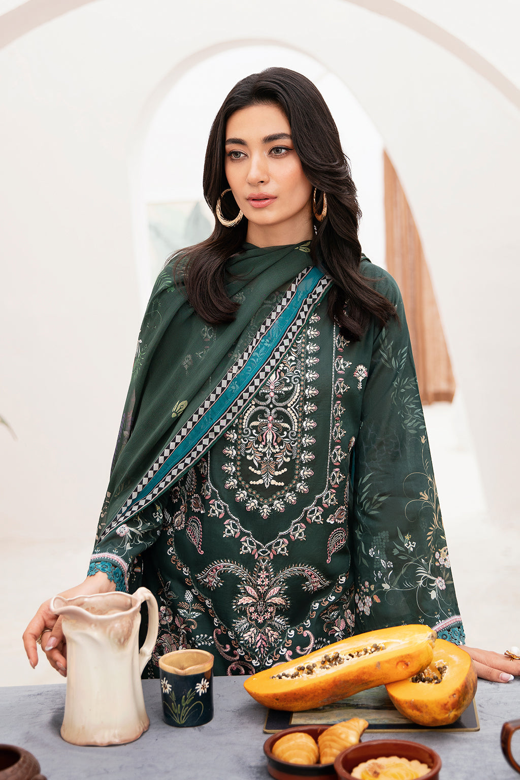Ramsha | Mashaal Luxury Lawn | L-1109 - House Of Hania
