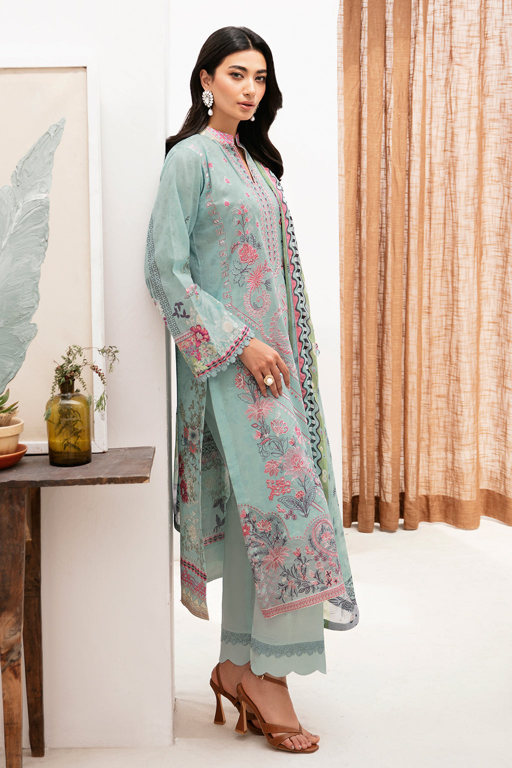 Ramsha | Mashaal Luxury Lawn | L-1110 - House Of Hania