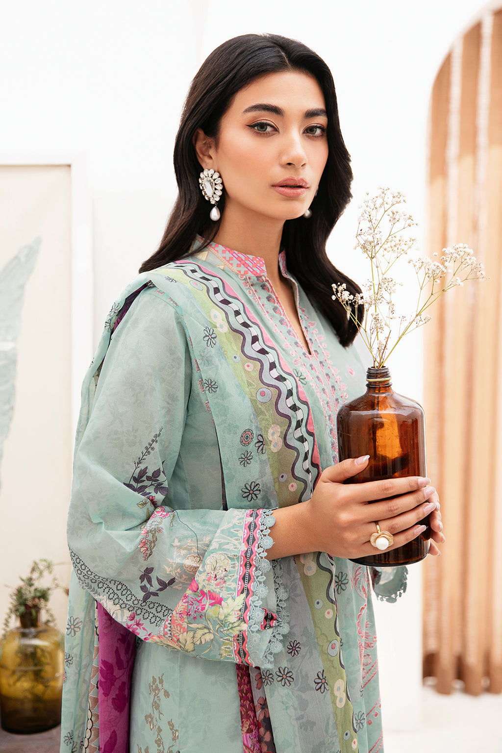 Ramsha | Mashaal Luxury Lawn | L-1110 - House Of Hania