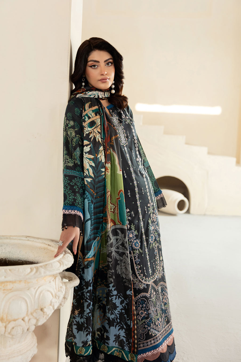 Ramsha | Mashaal Luxury Lawn | L-1301 - House Of Hania