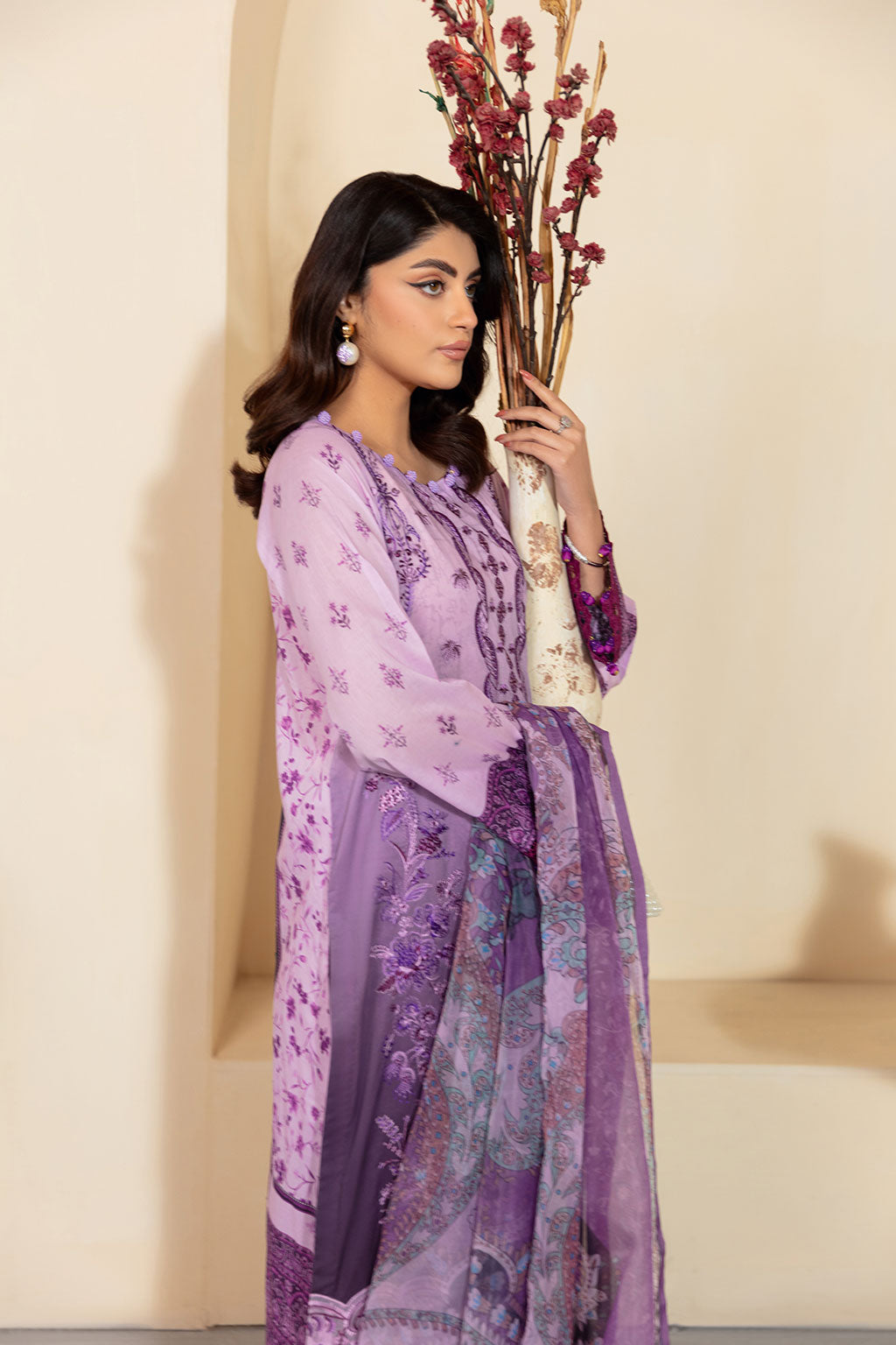 Ramsha | Mashaal Luxury Lawn | L-1304 - House Of Hania