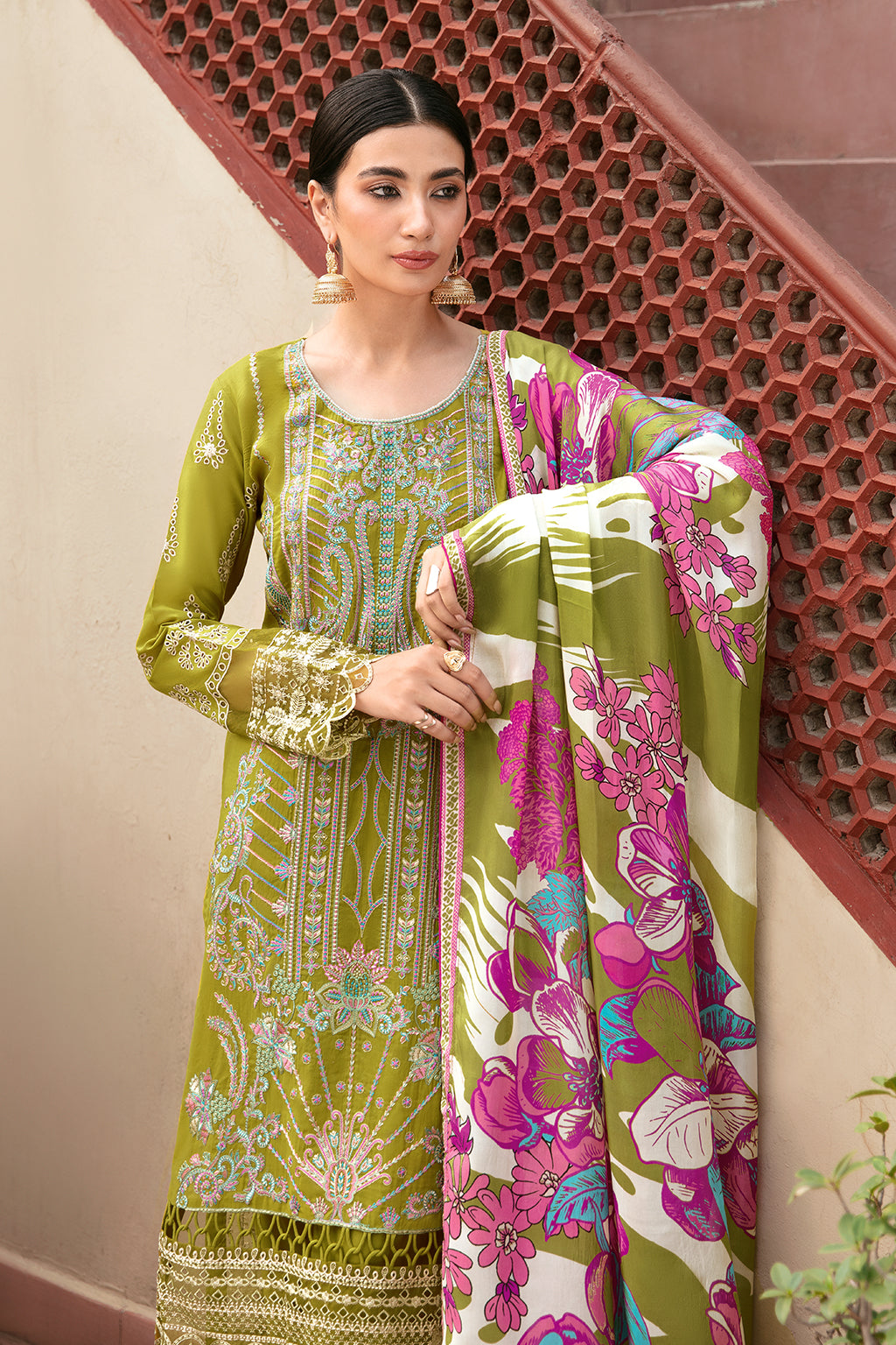 Ramsha | Mashaal Luxury Lawn | L-807 - House Of Hania