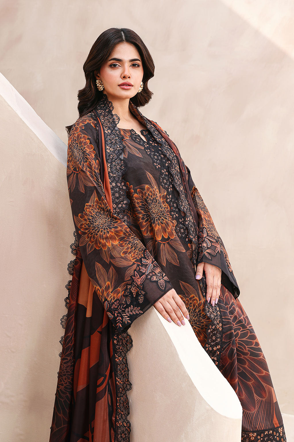 Ramsha | Naqsh Embroidered Rawsilk | RS-02 - House Of Hania