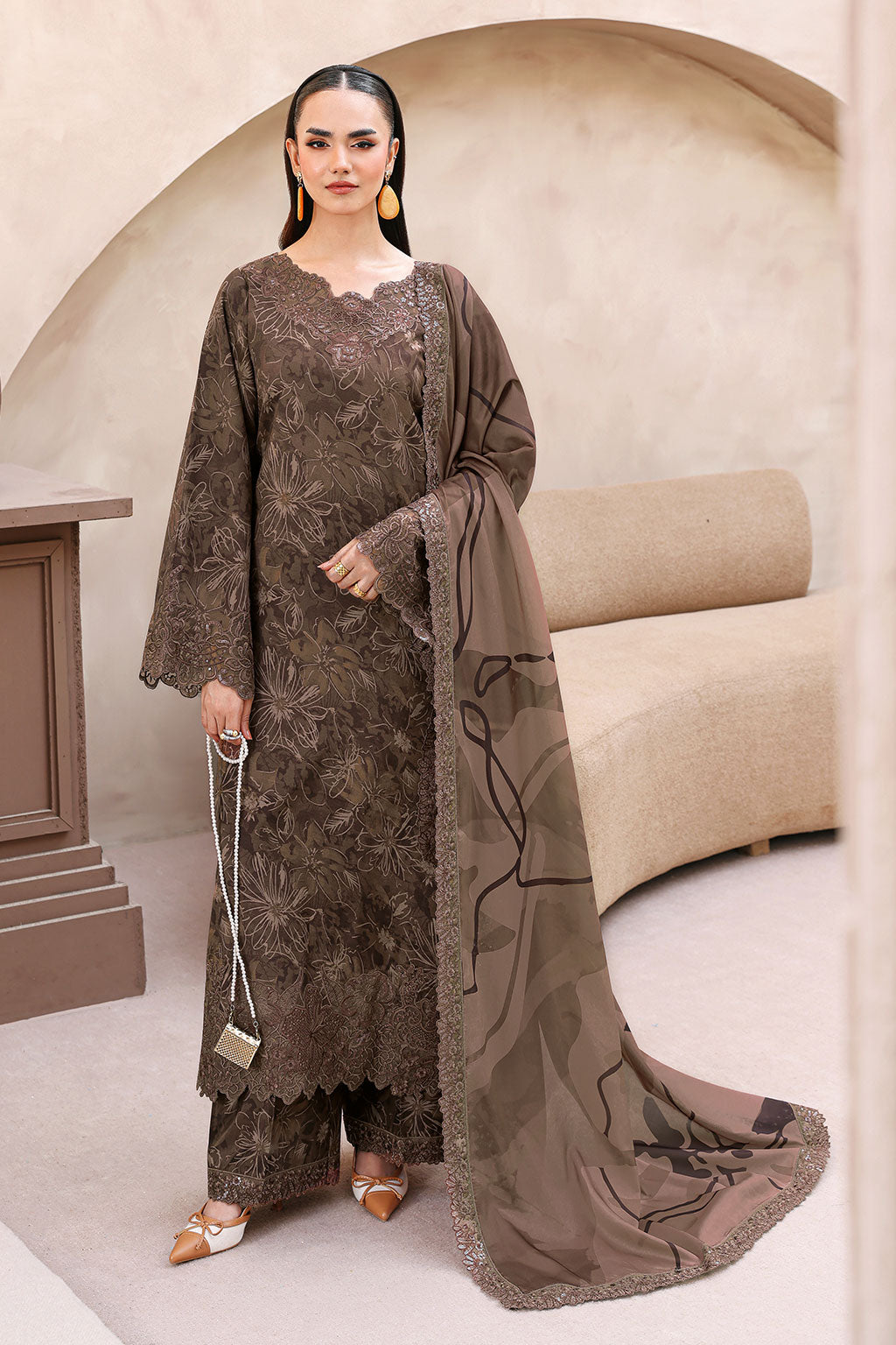 Ramsha | Naqsh Embroidered Rawsilk | RS-08 - House Of Hania