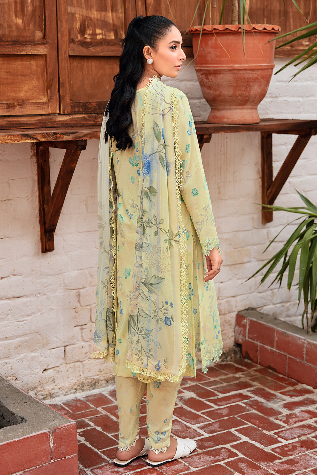 Ramsha | Rangrez Lawn Collection | N-407 - House Of Hania