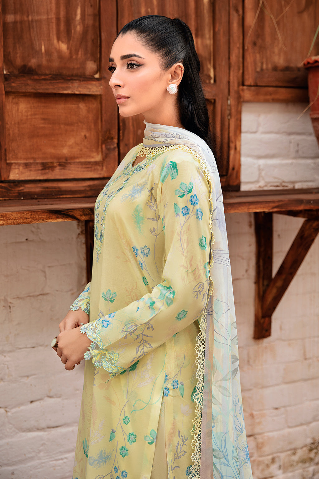 Ramsha | Rangrez Lawn Collection | N-407 - House Of Hania