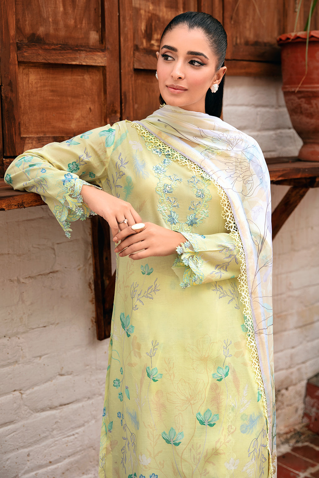 Ramsha | Rangrez Lawn Collection | N-407 - House Of Hania