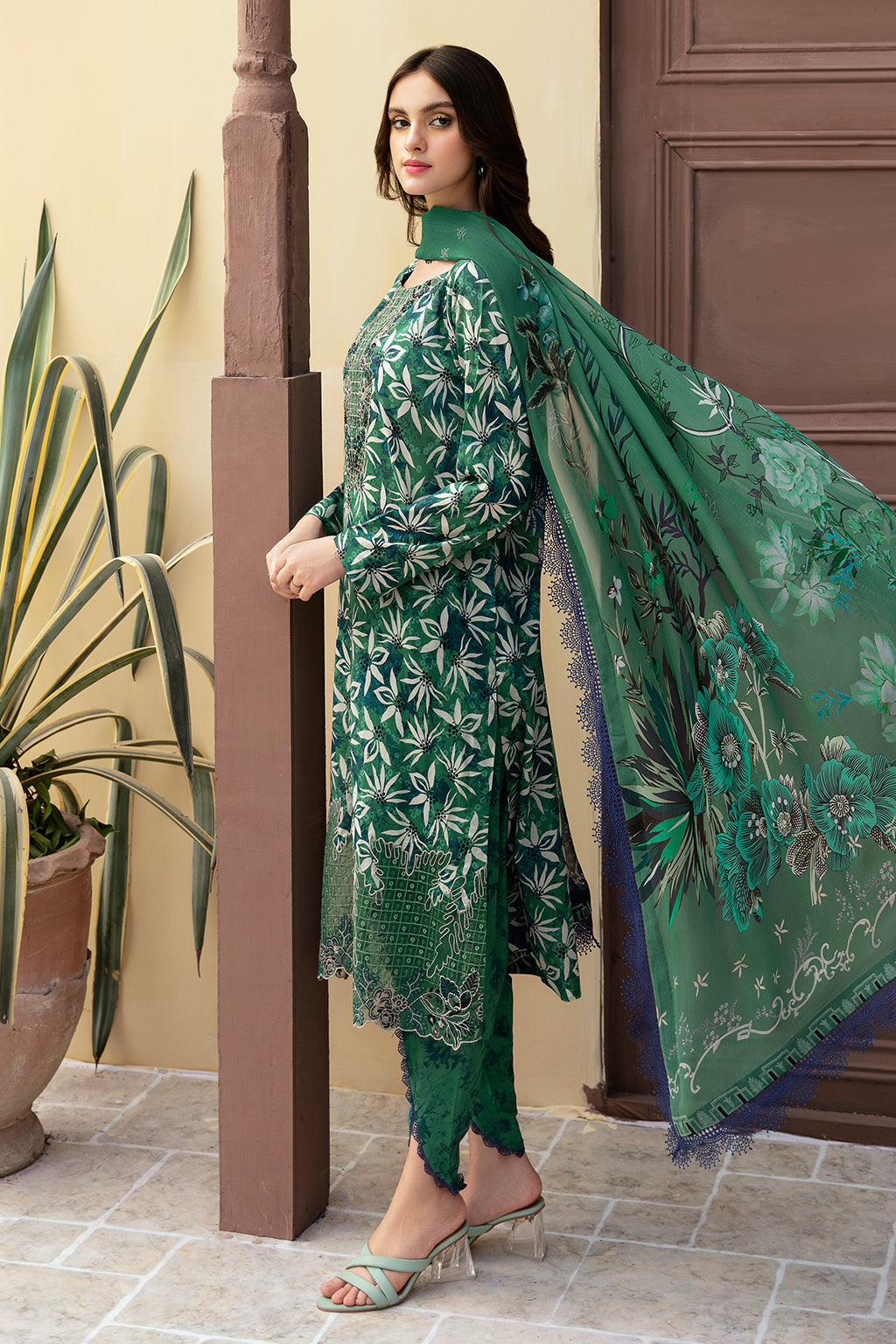 Ramsha | Rangrez Lawn Collection | N-507 - House Of Hania
