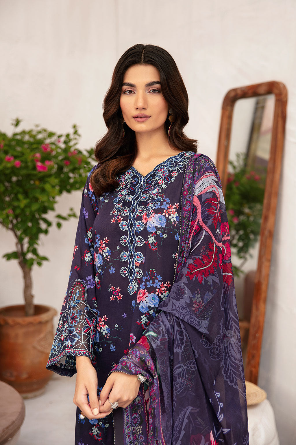 Ramsha | Rangrez Lawn Collection | N-701 - House Of Hania
