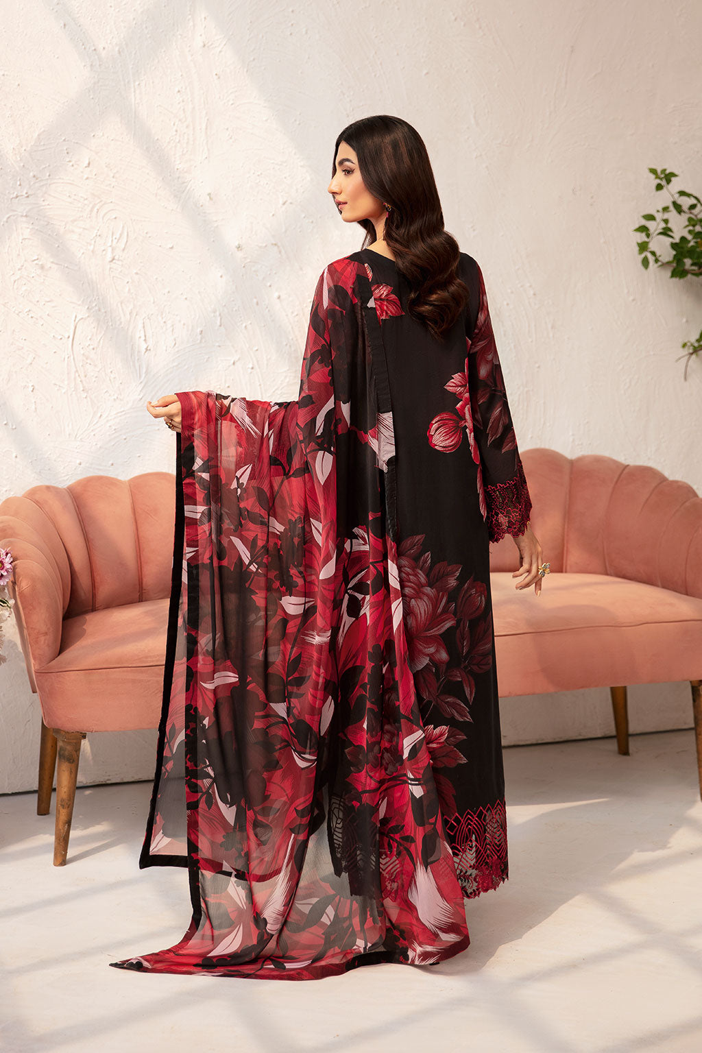 Ramsha | Rangrez Lawn Collection | N-703 - House Of Hania
