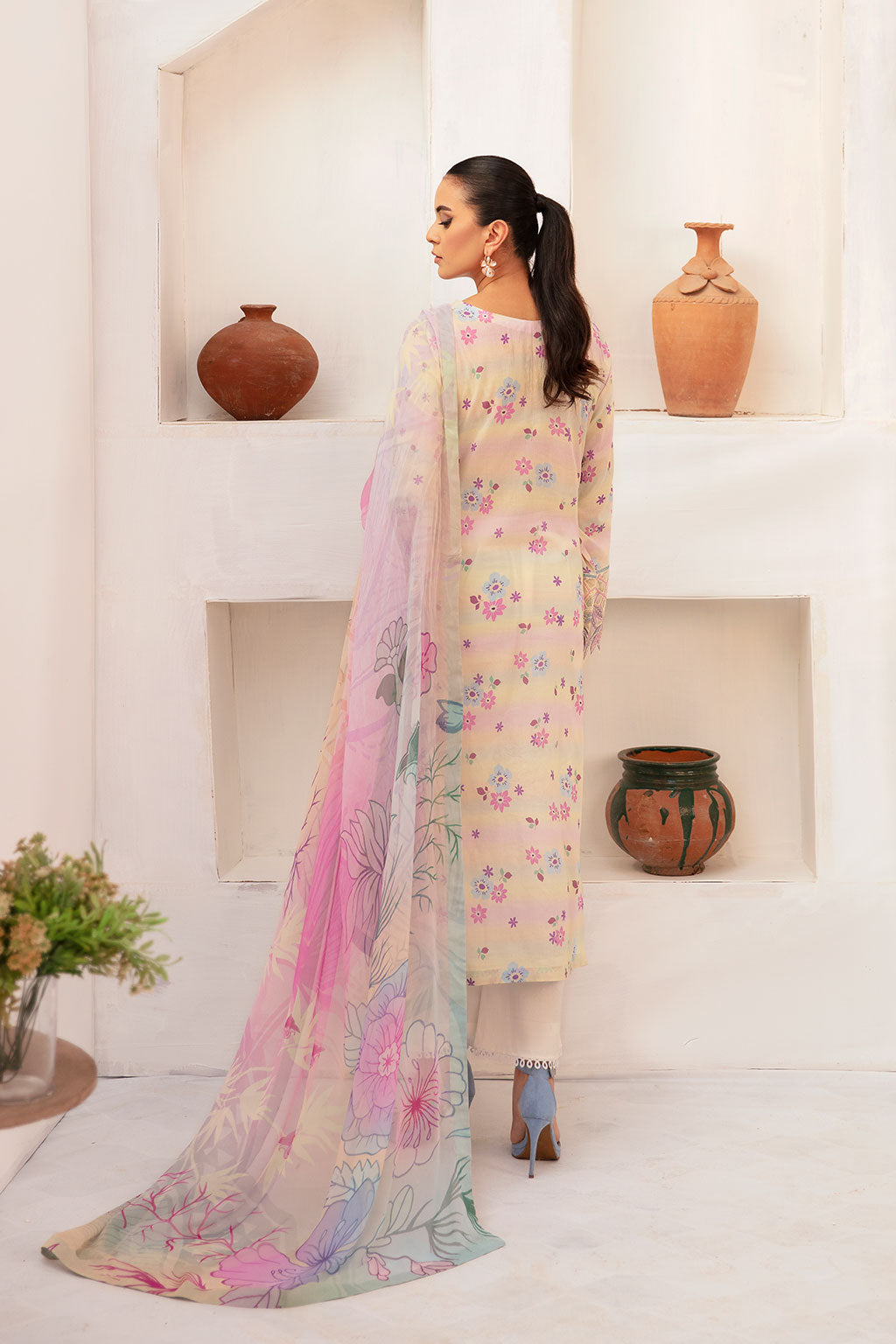 Ramsha | Rangrez Lawn Collection | N-704 - House Of Hania