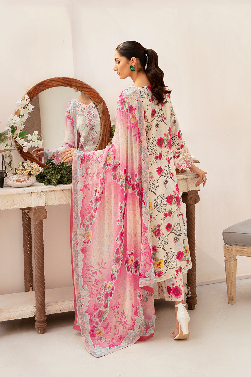 Ramsha | Rangrez Lawn Collection | N-707 - House Of Hania