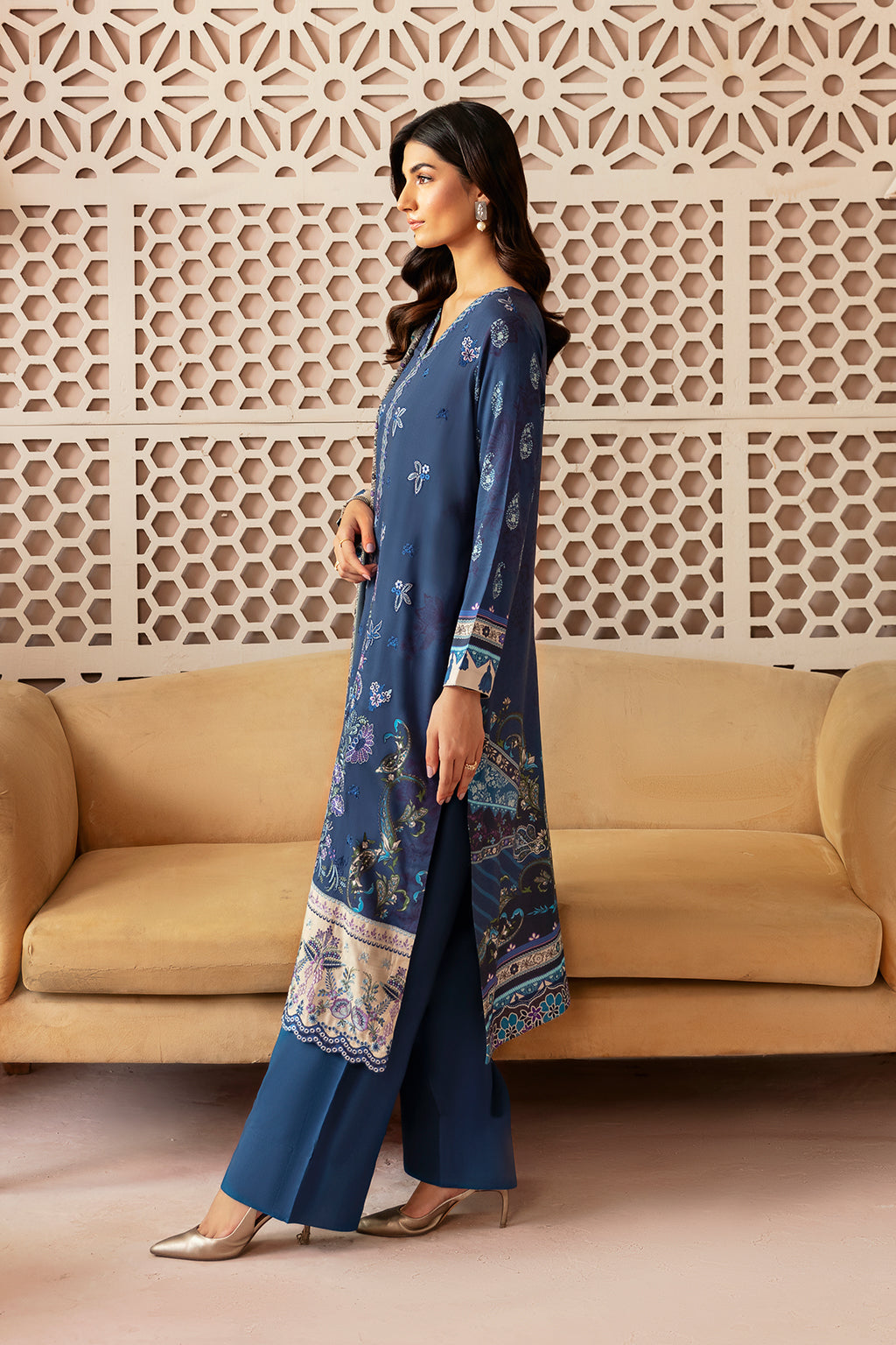 Ramsha | Riwaj Winter Collection | J-302 - House Of Hania