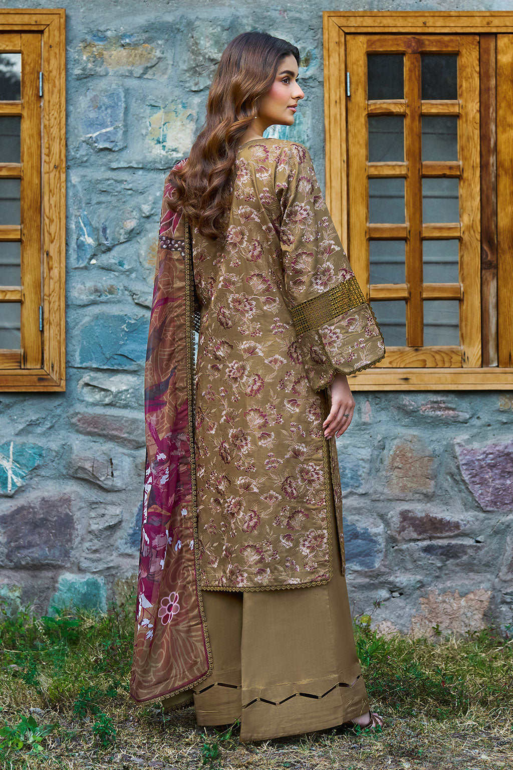 Ramsha | Riwaj Winter Collection | J-702 - House Of Hania
